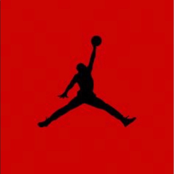 Meet your Posher, Noelle - Picture 1 of 1